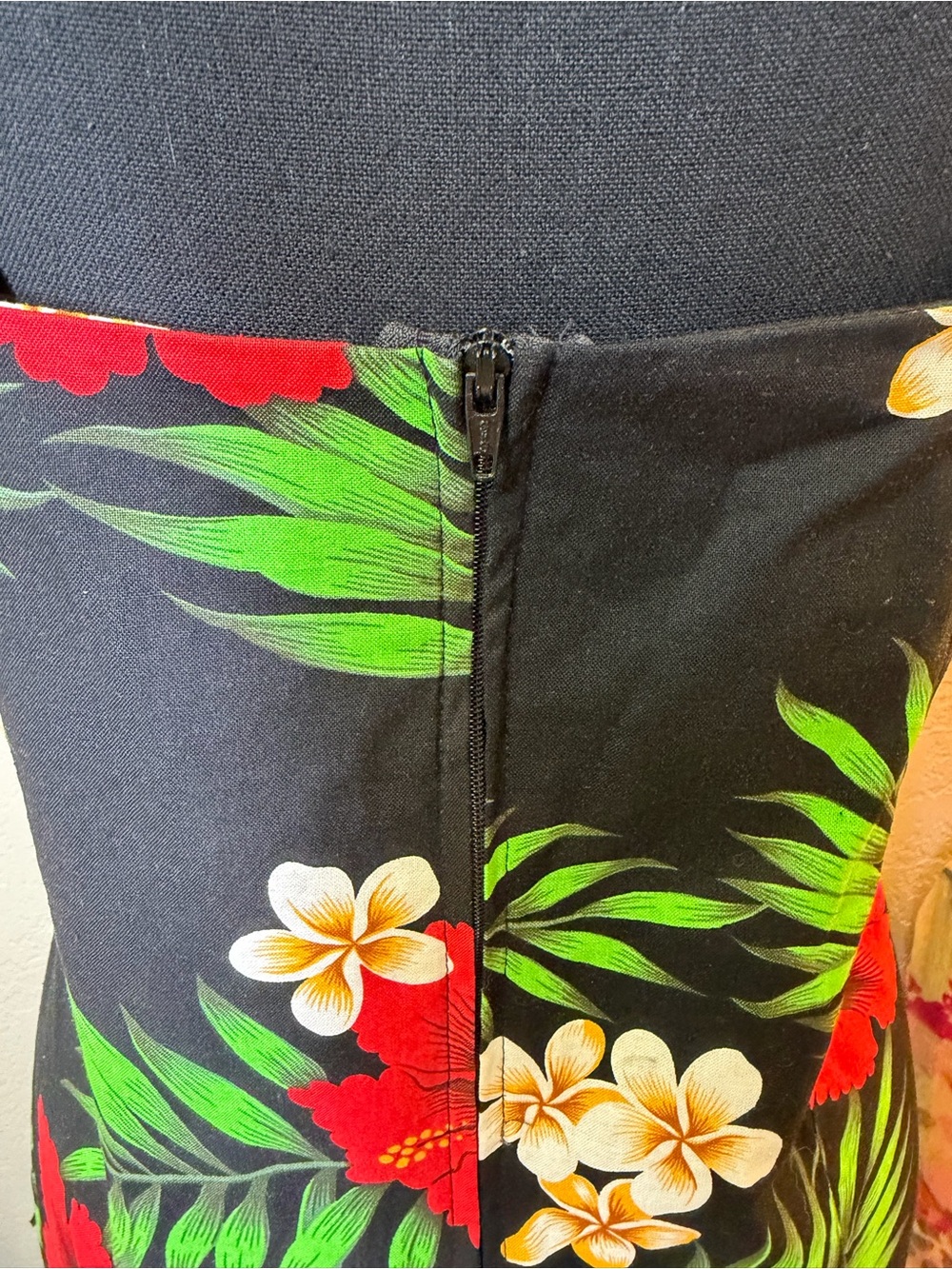 Evergreen Island Made In Hawaii Tropical Floral Wrap Dress Black Hibiscus LARGE - Picture 9 of 14